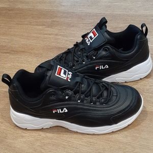 Fila Sneakers